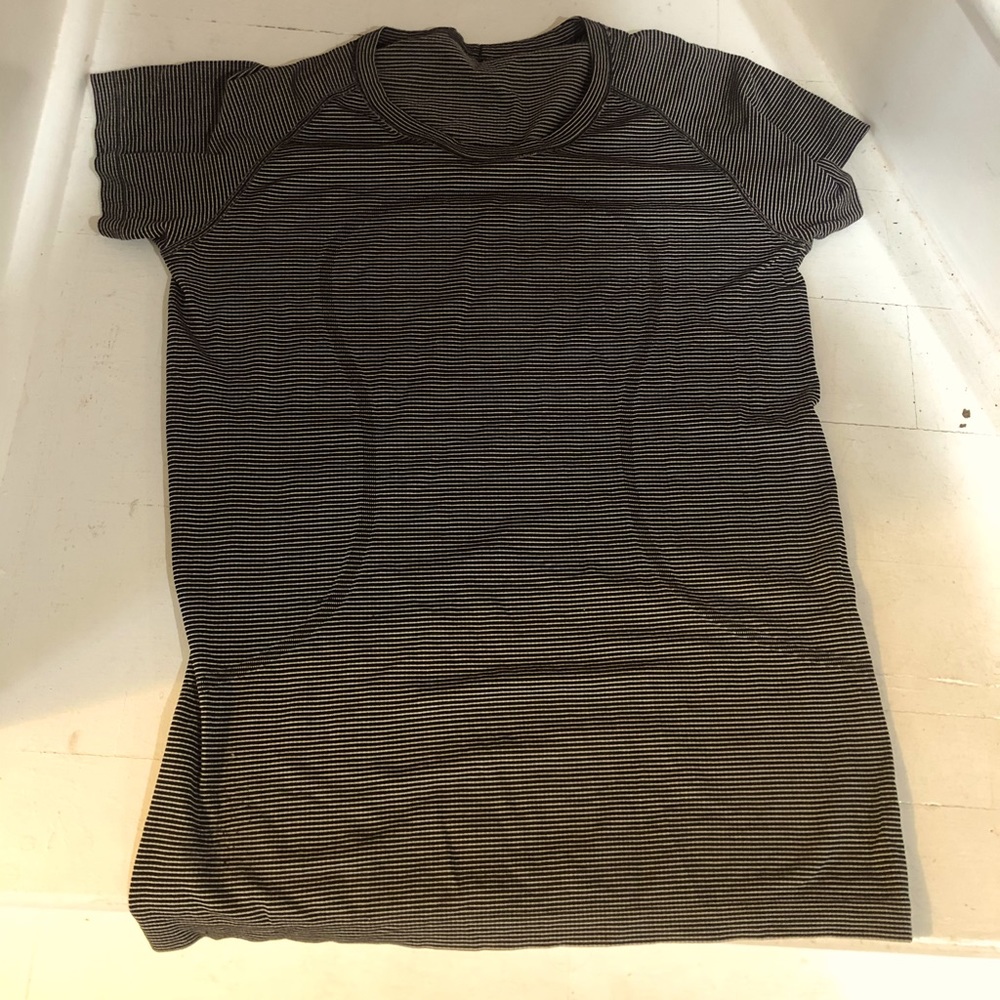 Lululemon Athletic Tee